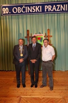 125879IMG_2184